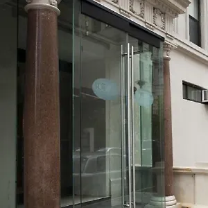 Aparthotel 99 **